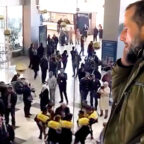 Şam’da ilk uçuşlardan sonra… Havaalanında HTŞ usulü namaza davet