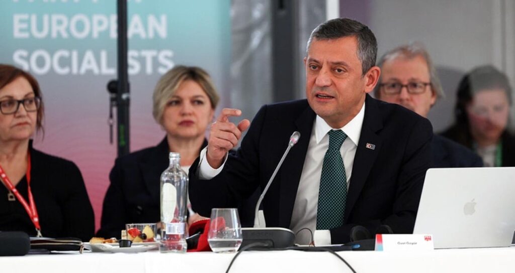 CHP lideri Özgür Özel: ‘Türkiye’yi AB’nin vazgeçilmezi yapacağız’