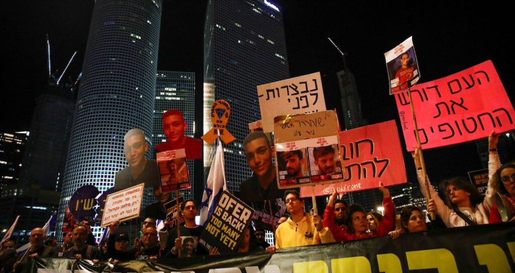 İsrail’de Netanyahu hükümetine karşı dev protestolar gerçekleşti