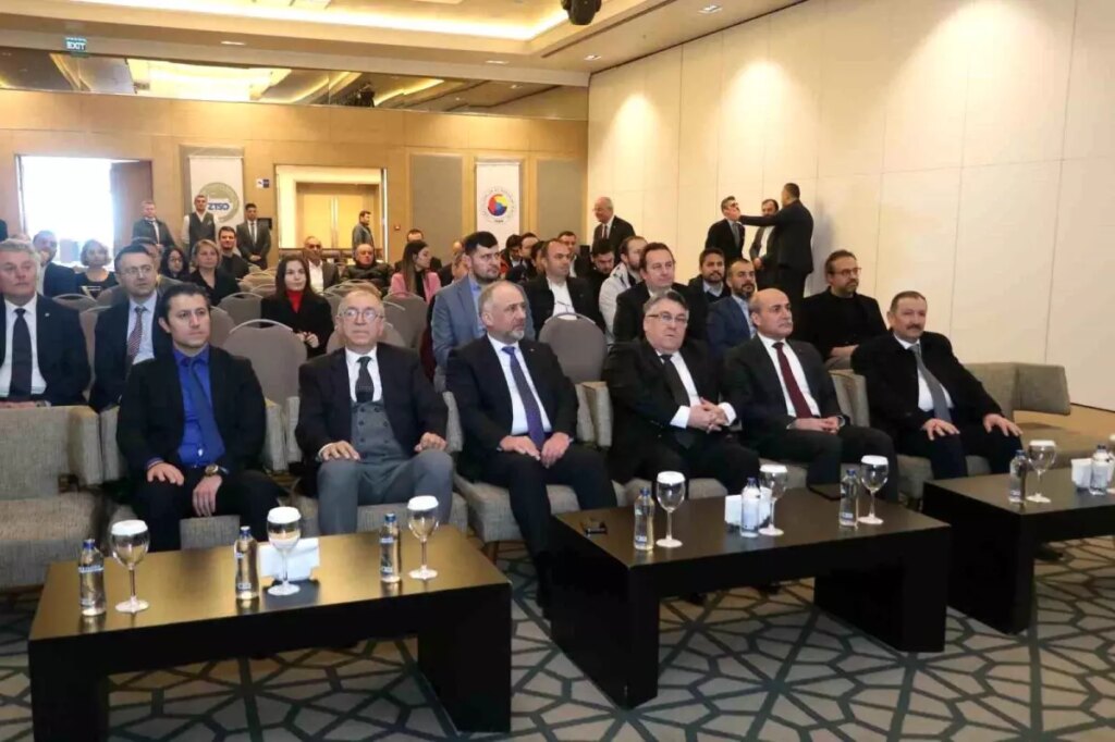 Zonguldak’ta E-İhracat Zirvesi Düzenlendi