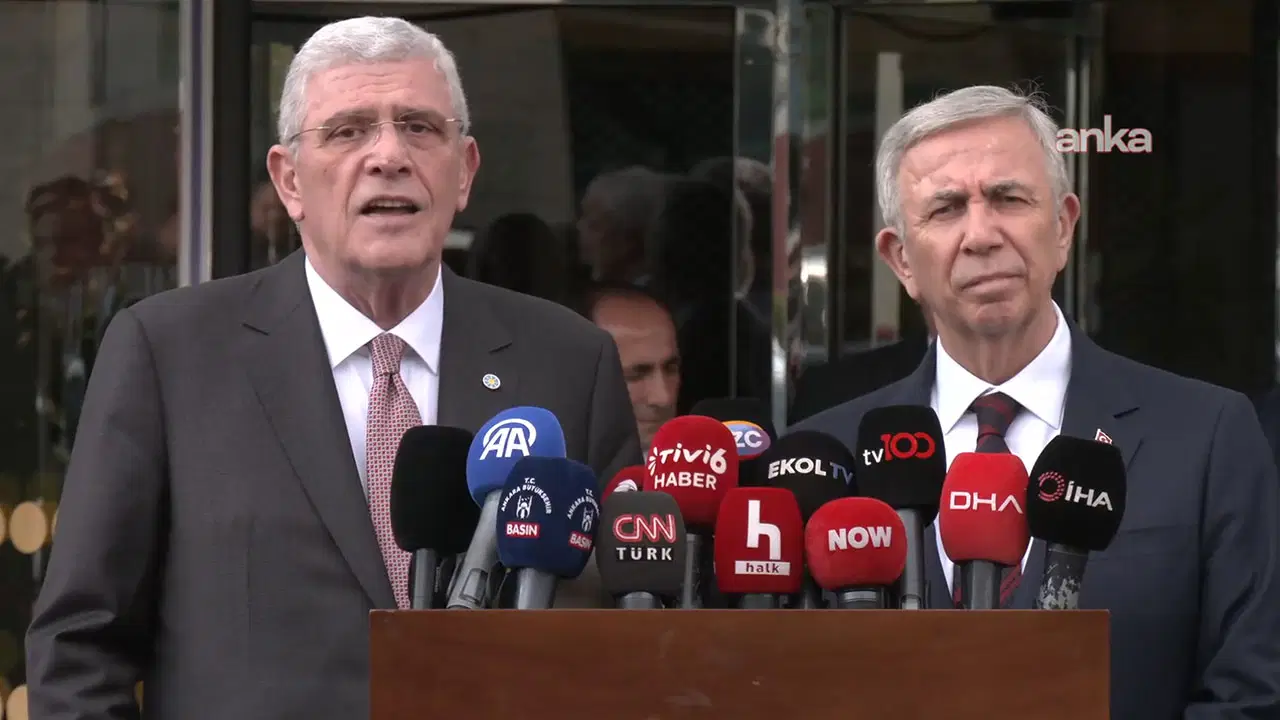 son dakika iyi partiden mansur yavasa destek ziyareti bu sorusturmalarin bizim icin hukmu yoktur qSaBkfaa.jpg