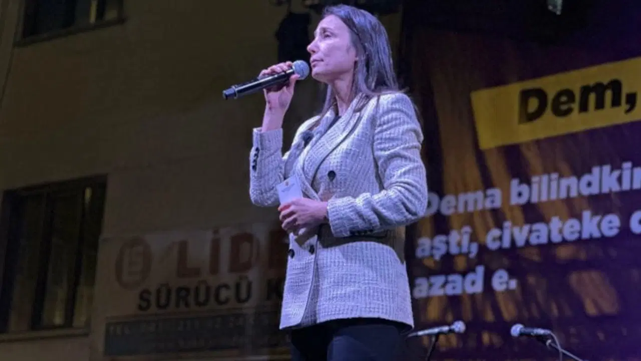 dem partiden selahattin demirtas ve figen yuksekdag cikisi aihm kararlari acilen hayata gecirilmelidir Yfl1Y1v5.jpg