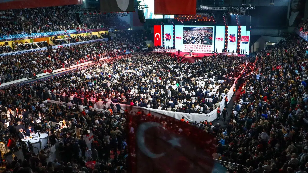Mahkemeden ‘kurultay’ yanıtı: Yandaşlar ve butlancılar çarpıttı, gerçek ortaya çıktı